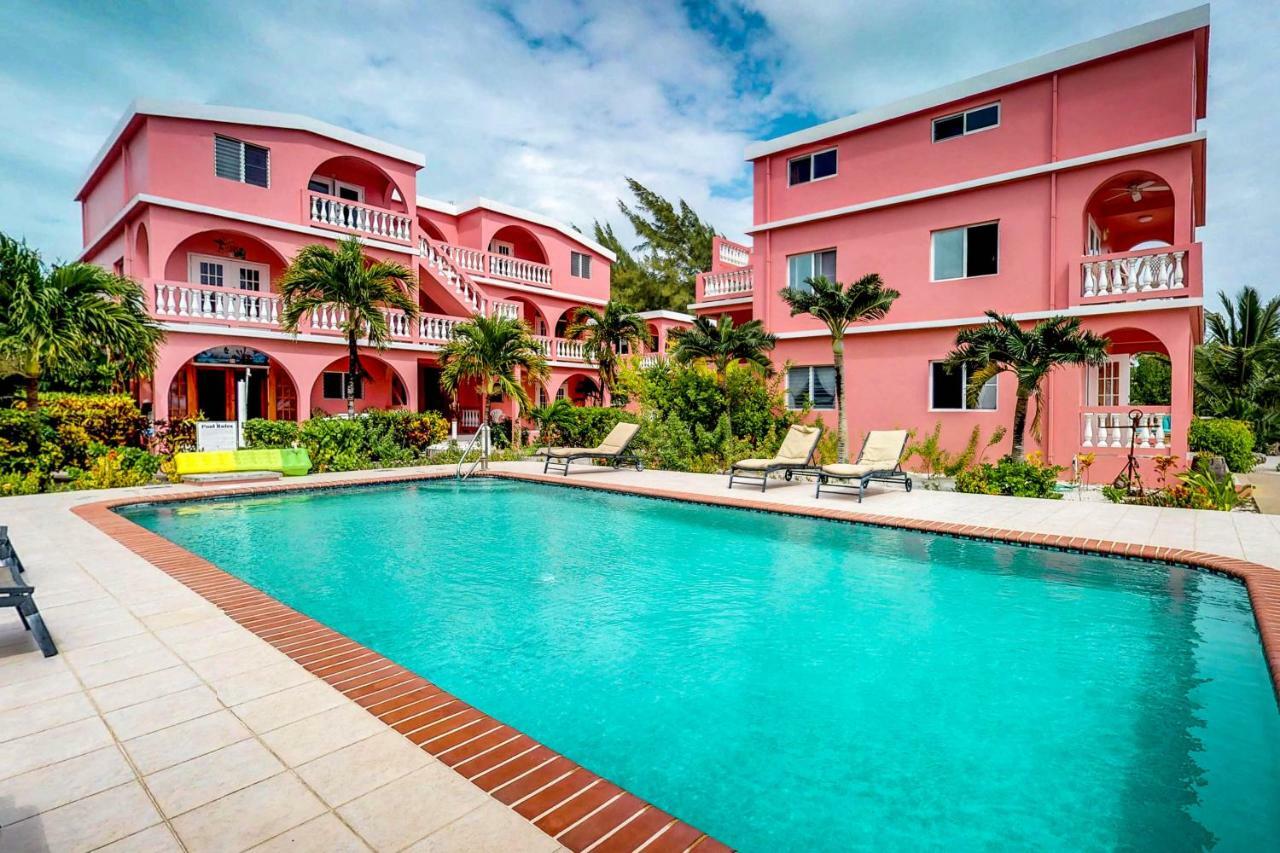 Seaview - Caribe Island Apartment San Pedro  Bagian luar foto